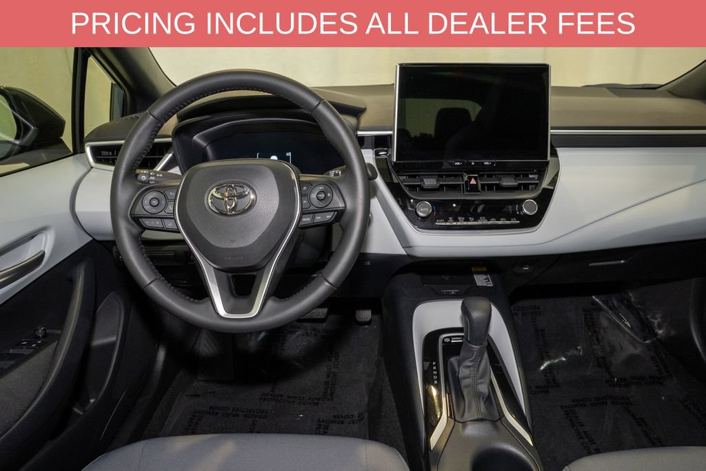 Used 2026 Toyota Corolla SE w/ SE Premium Package FWD image 6