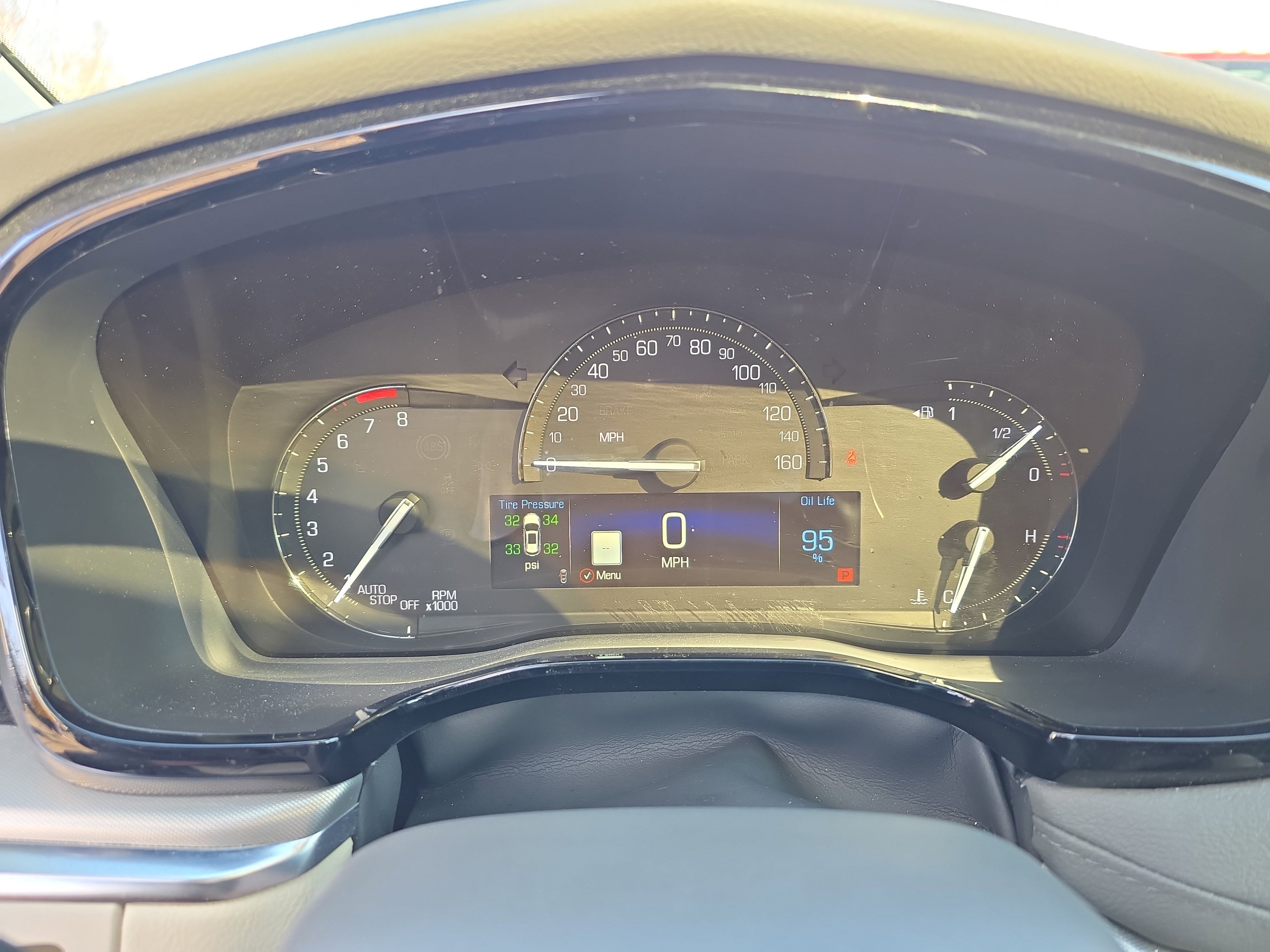 Used 2018 Cadillac XT5 Luxury w/ Driver Awareness Package image 22