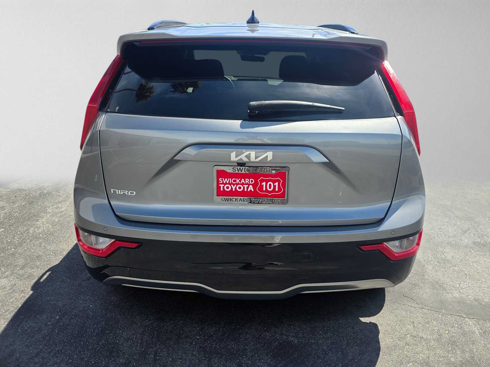 Used 2023 Kia Niro Wind FWD image 4