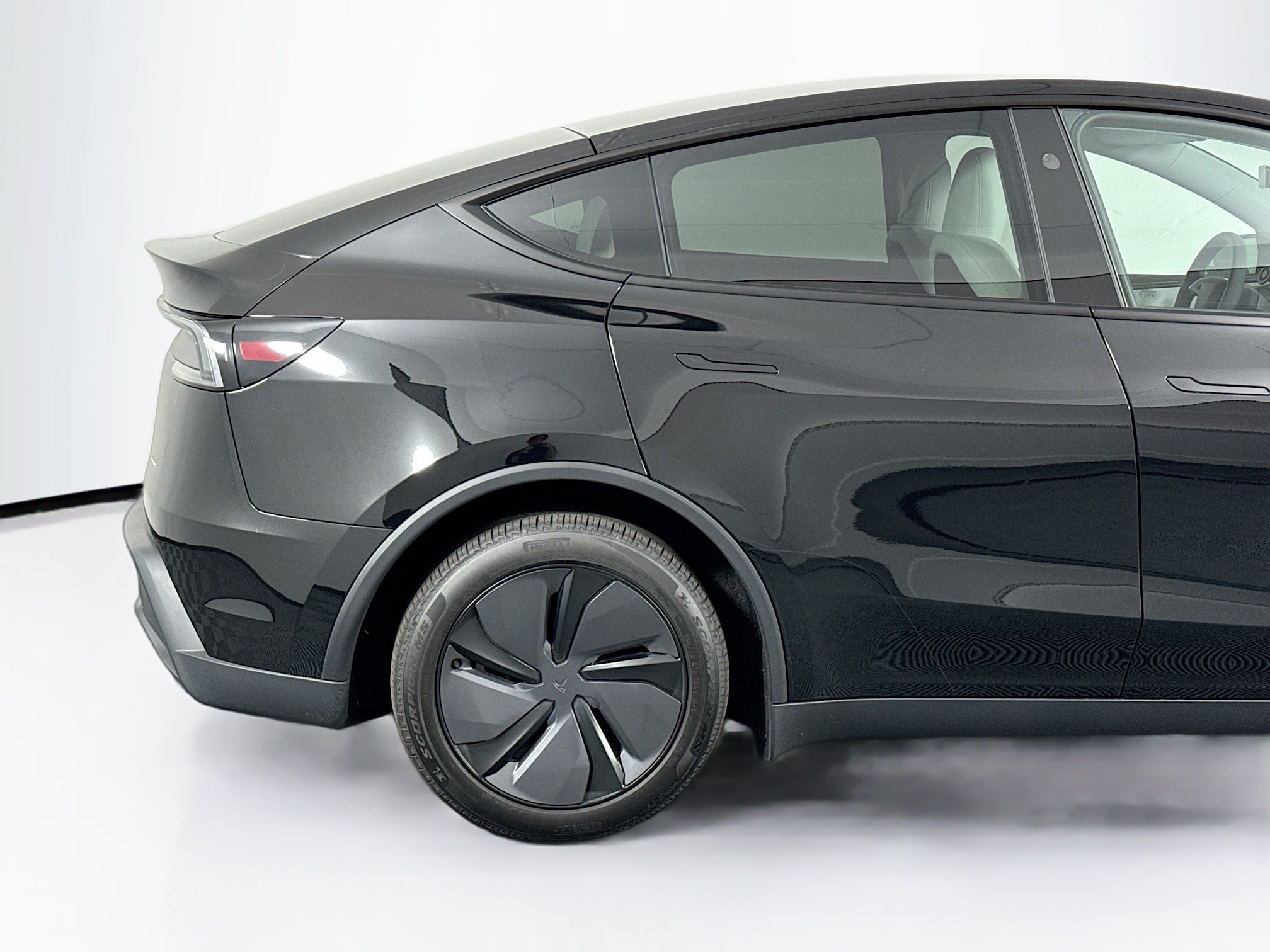 Used 2026 Tesla Model Y Long Range AWD/4WD image 44