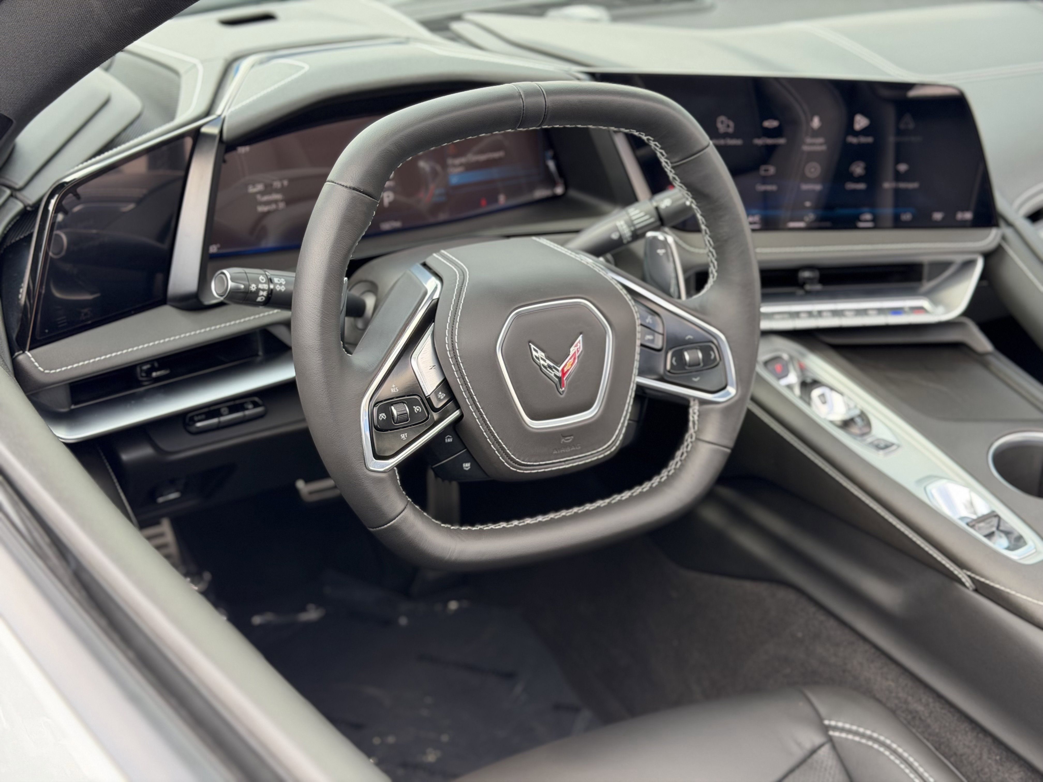 Used 2026 Chevrolet Corvette Stingray Coupe w/ Battery Protection Package image 25