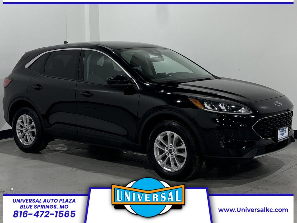 Used 2021 Ford Escape SE w/ Cold Weather Package