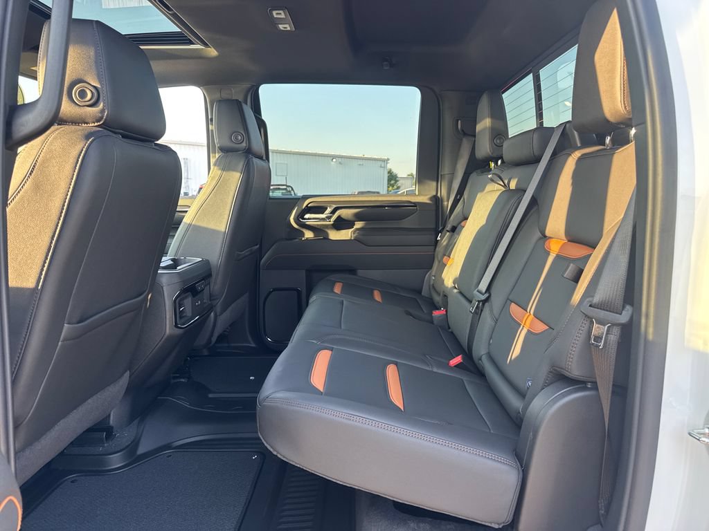 New 2026 GMC Sierra 2500 AT4 w/ AT4 Premium Plus Package AWD/4WD image 12