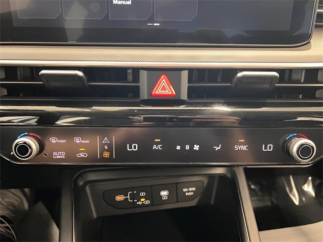 Used 2025 Kia K5 LXS image 19