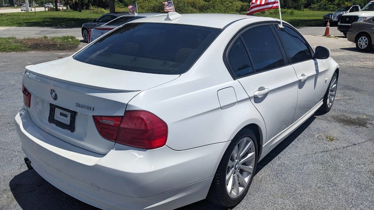 Used 2011 BMW 328i Sedan image 3