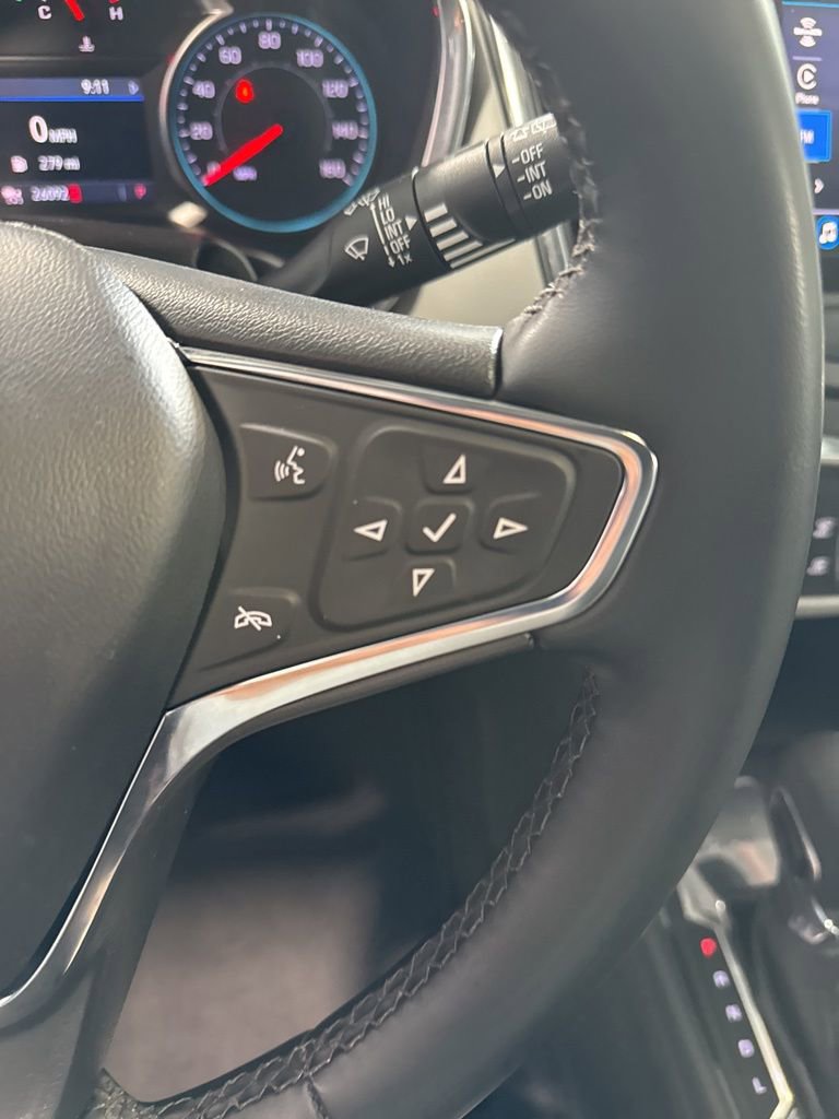 Used 2024 Chevrolet Equinox LT image 40