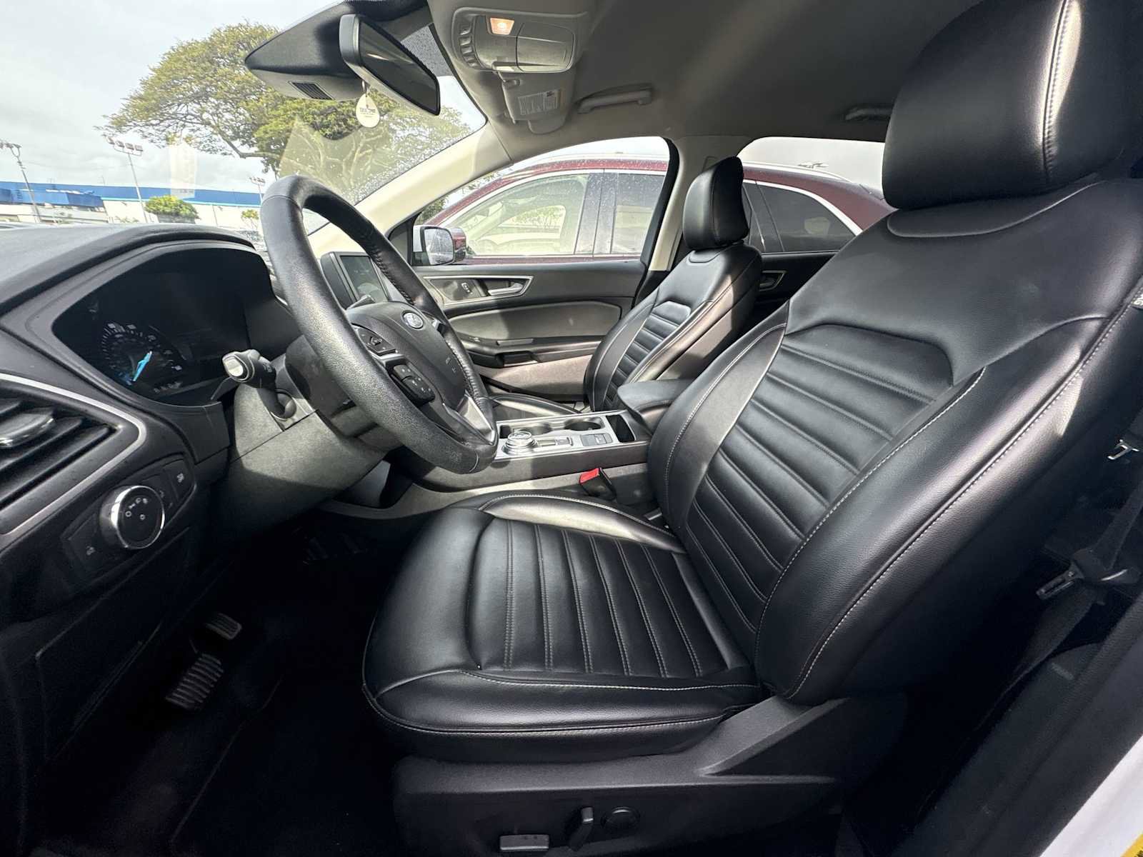 Used 2022 Ford Edge SEL image 13