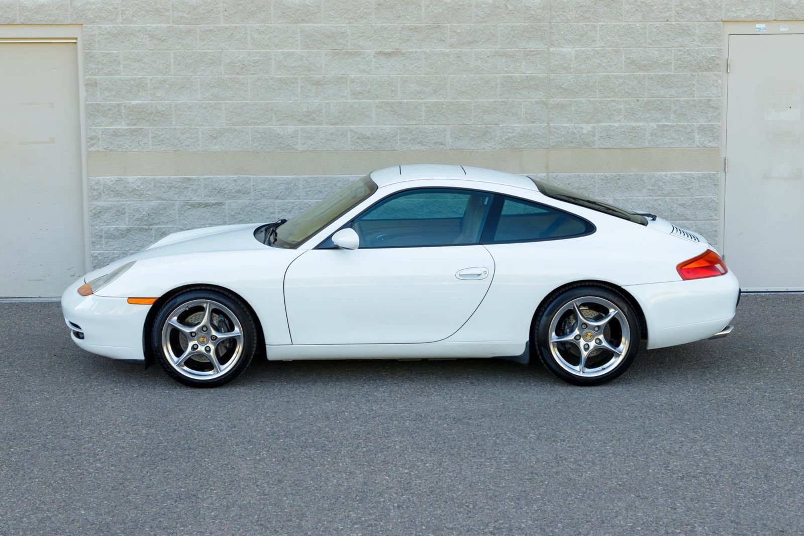 Used 1999 Porsche 911 GT3 RS image 23