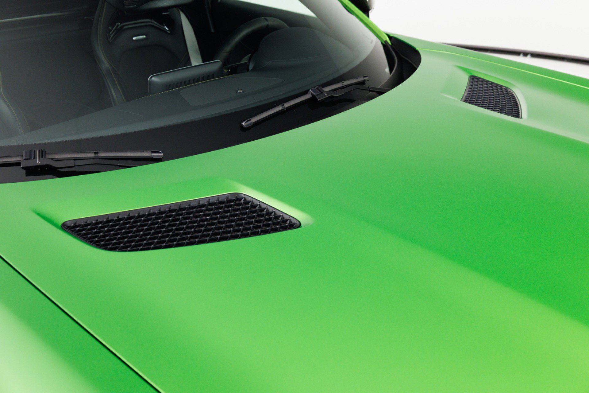 Used 2018 Mercedes-Benz AMG GT R image 52