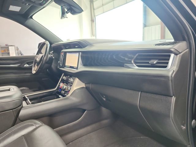 Used 2021 GMC Yukon XL Denali w/ Denali Premium Package image 41