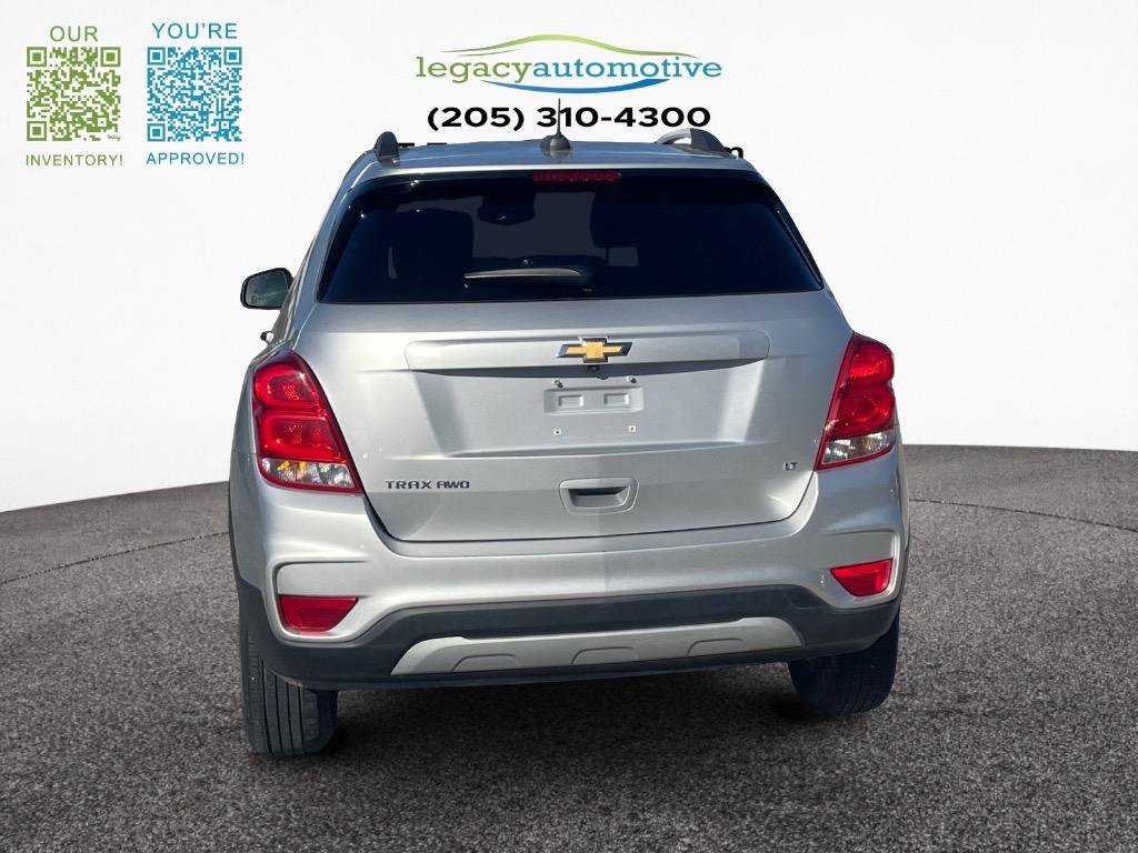 Used 2019 Chevrolet Trax LT w/ LT Convenience Package image 4