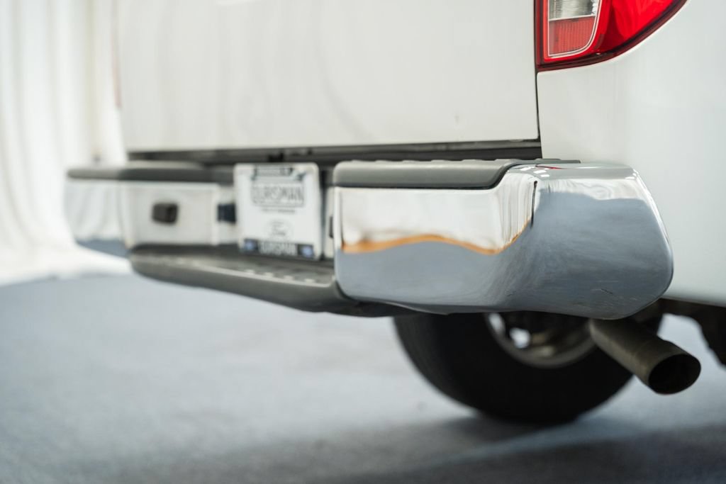 Used 2021 Nissan Frontier SV RWD image 7