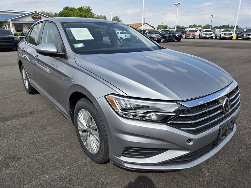 Used 2020 Volkswagen Jetta S FWD image 1