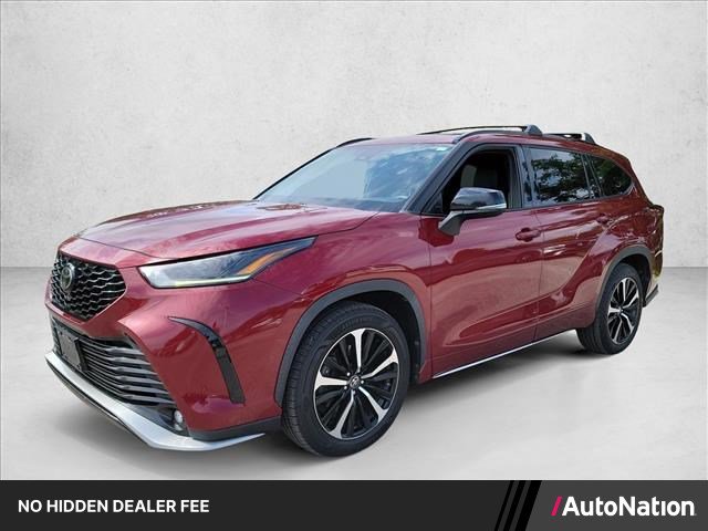 Used 2021 Toyota Highlander XSE AWD/4WD image 1