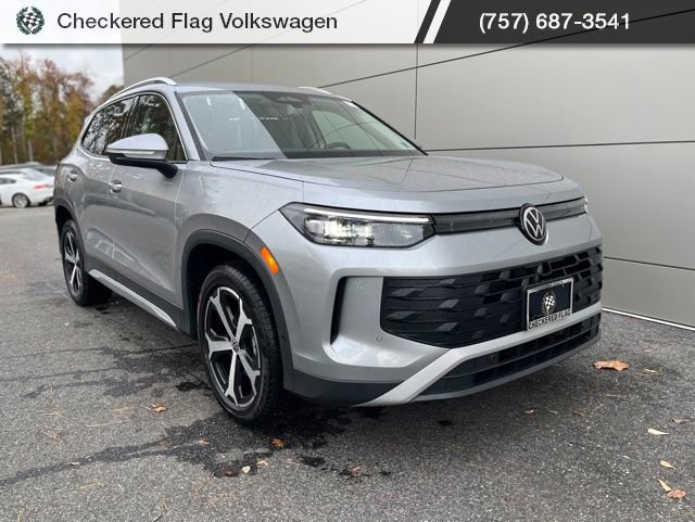New 2026 Volkswagen Tiguan SE image 1