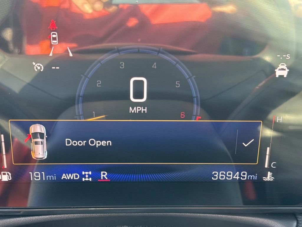 Used 2025 Chevrolet TrailBlazer LT image 27