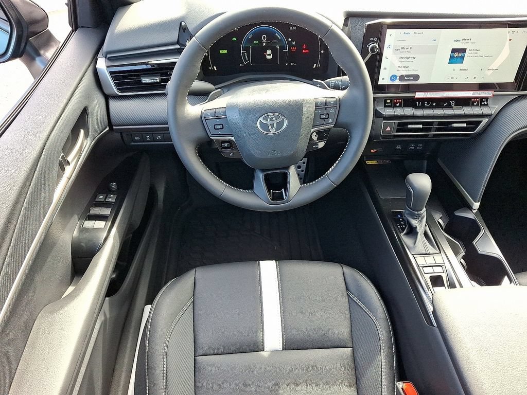 New 2026 Toyota Camry SE FWD image 8