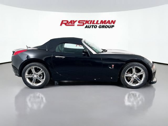 Used 2008 Pontiac Solstice GXP w/ Premium Package RWD image 8