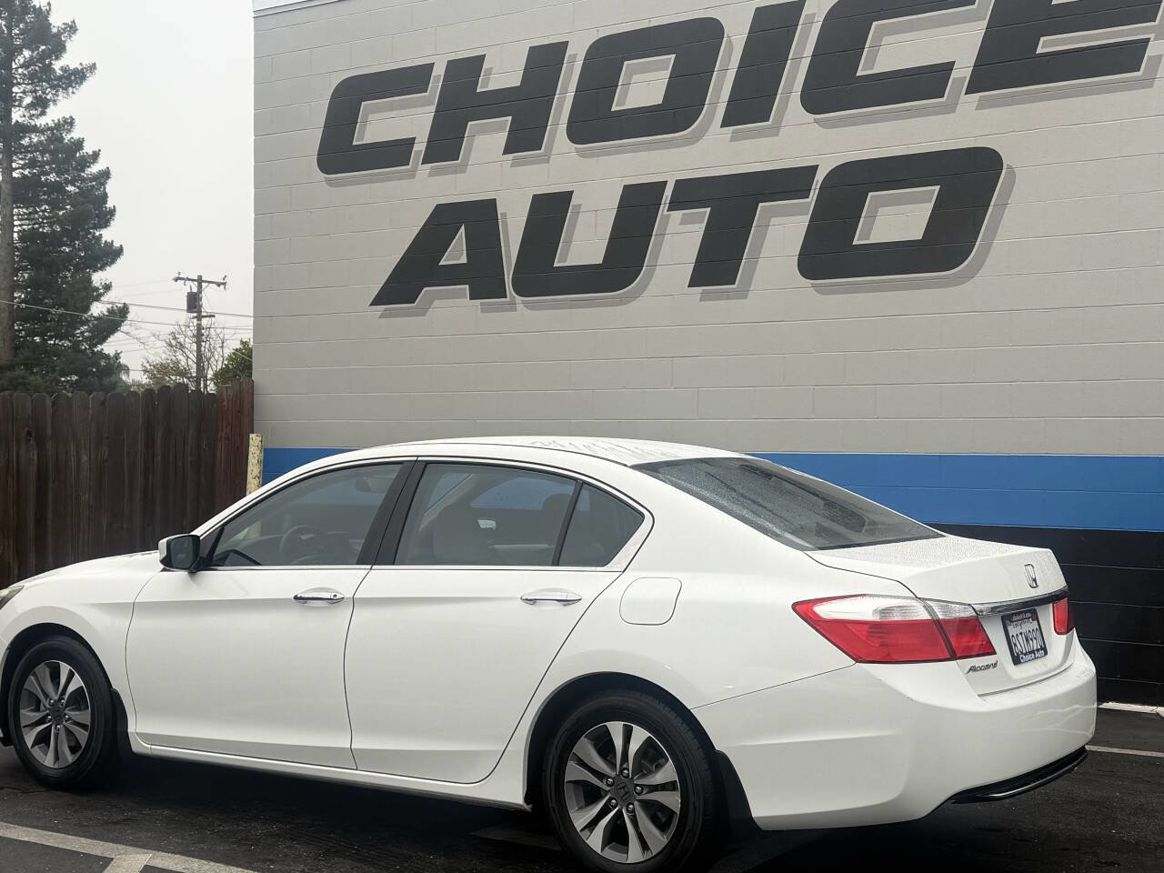 Used 2013 Honda Accord LX image 24