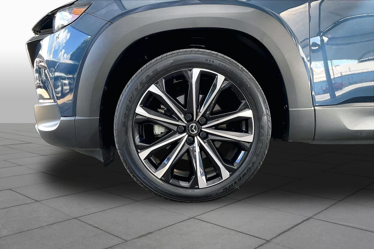 Used 2024 MAZDA CX-50 AWD 2.5 Turbo w/ Weather Package image 11