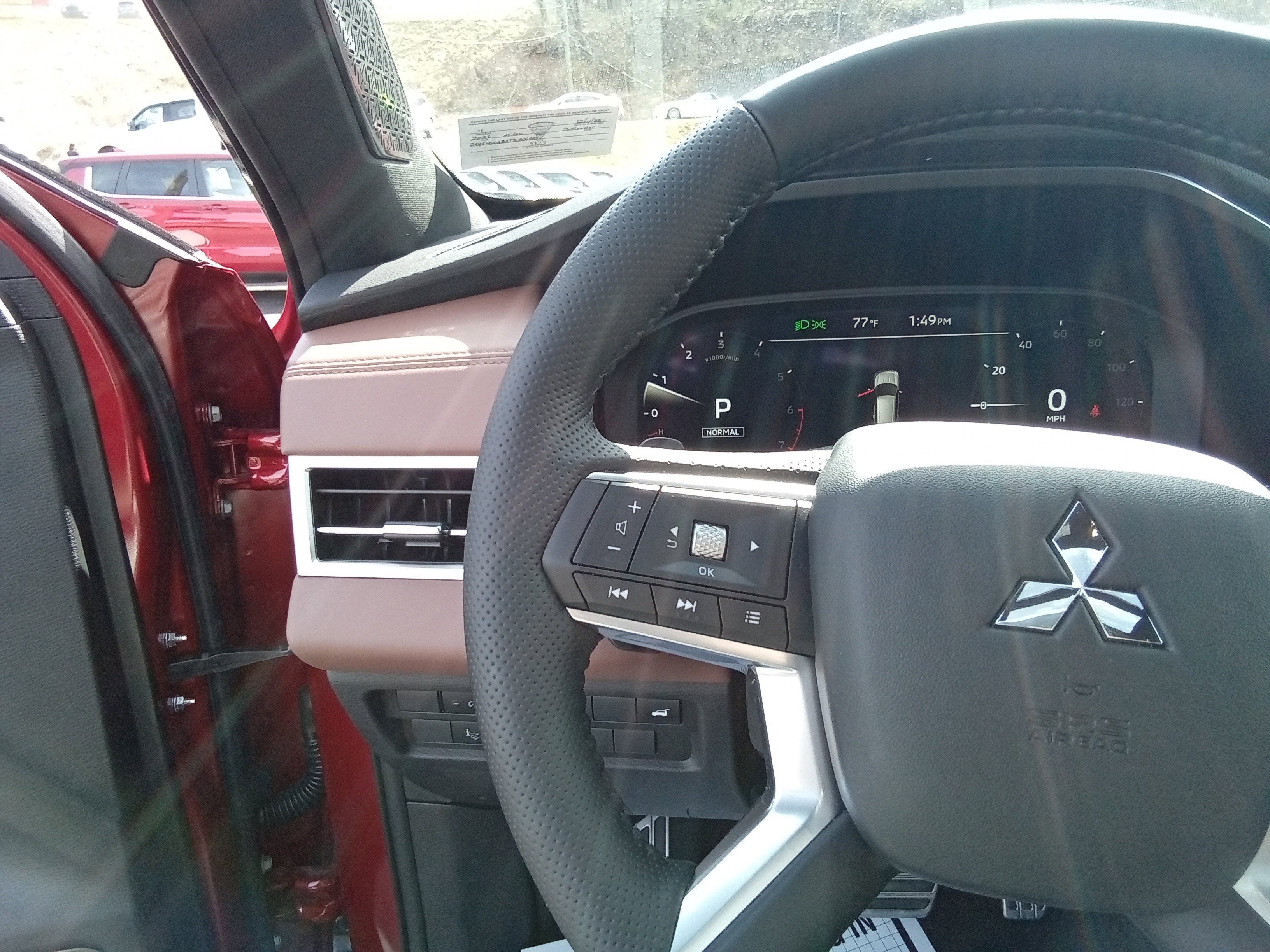 Used 2026 Mitsubishi Outlander SEL image 16
