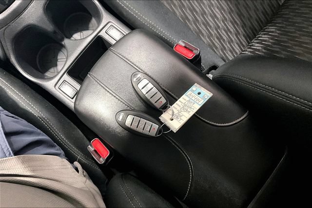Used 2019 Nissan Rogue SV AWD/4WD image 42