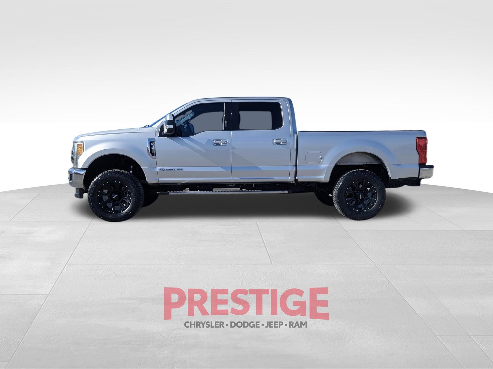 Used 2017 Ford F250 Lariat w/ Lariat Value Package AWD/4WD image 12