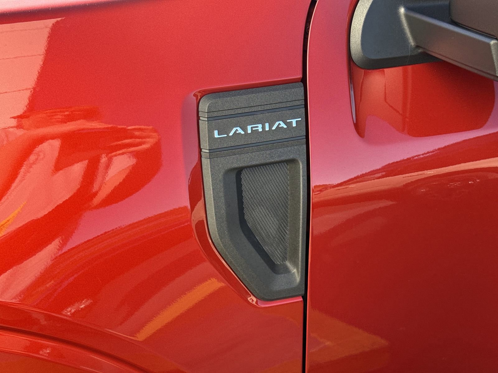 Certified 2023 Ford Maverick Lariat w/ Lariat Luxury Package image 8