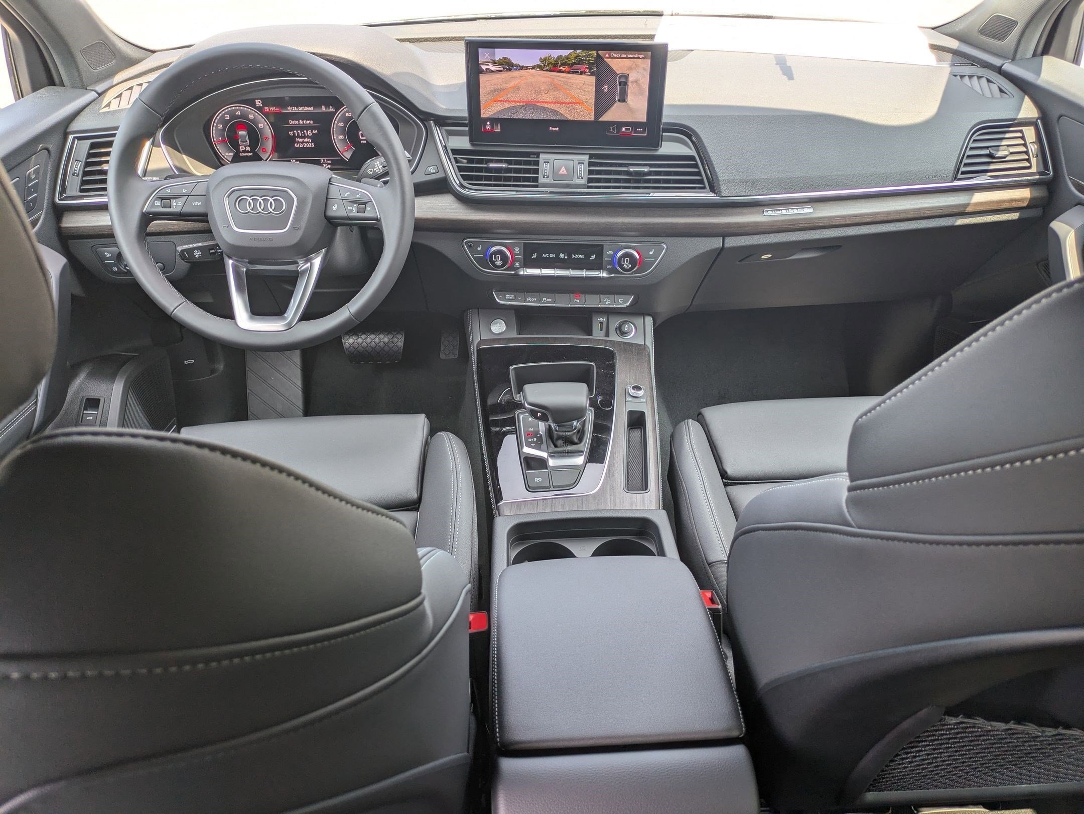 New 2025 Audi Q5 2.0T Premium Plus AWD/4WD image 23