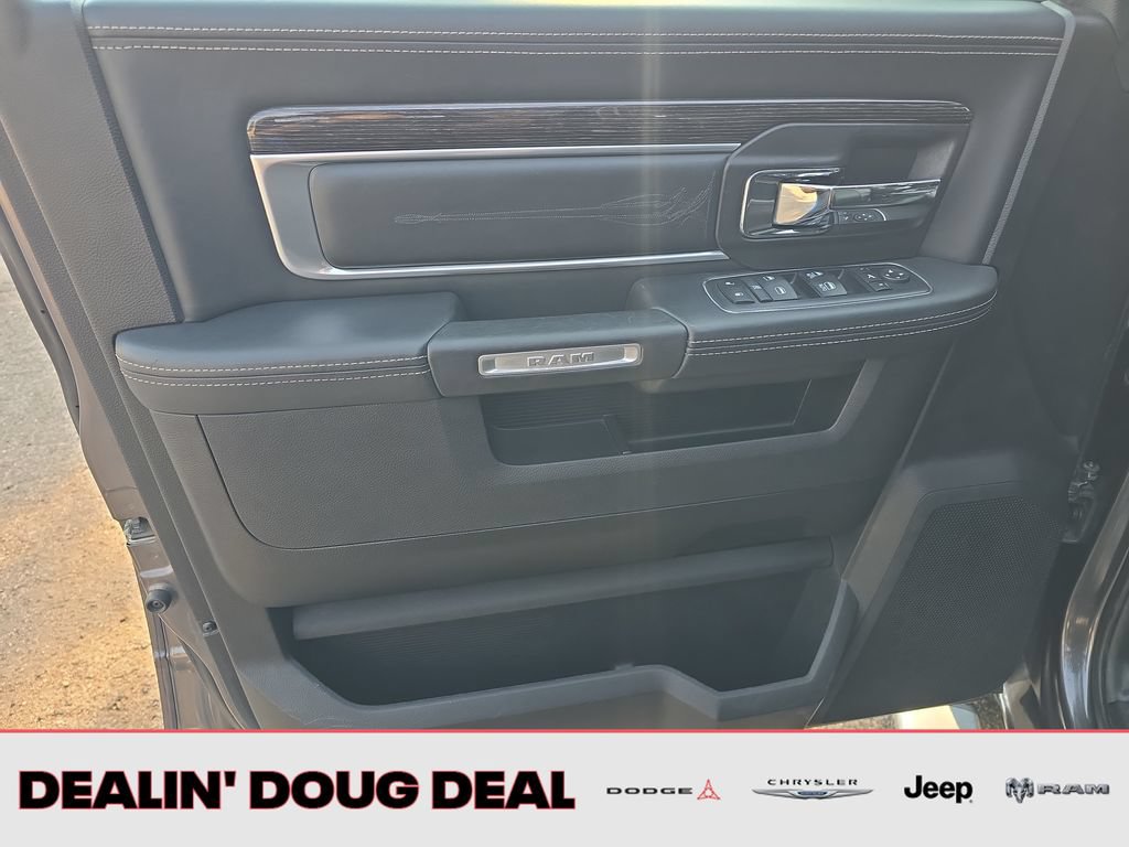 Used 2017 RAM 1500 Limited AWD/4WD image 11