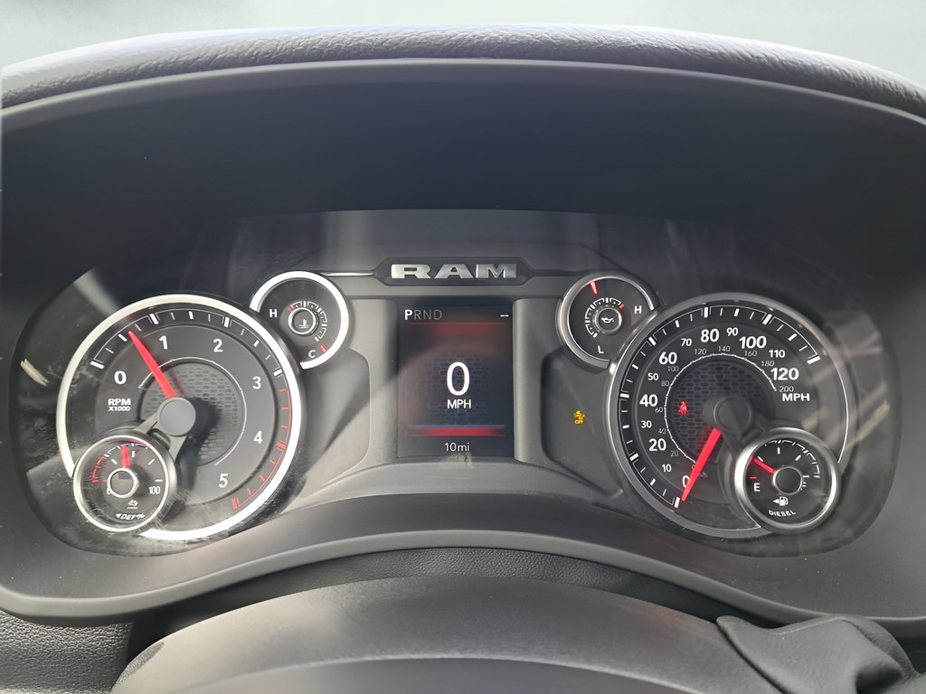 New 2026 RAM 3500 Big Horn AWD/4WD image 19