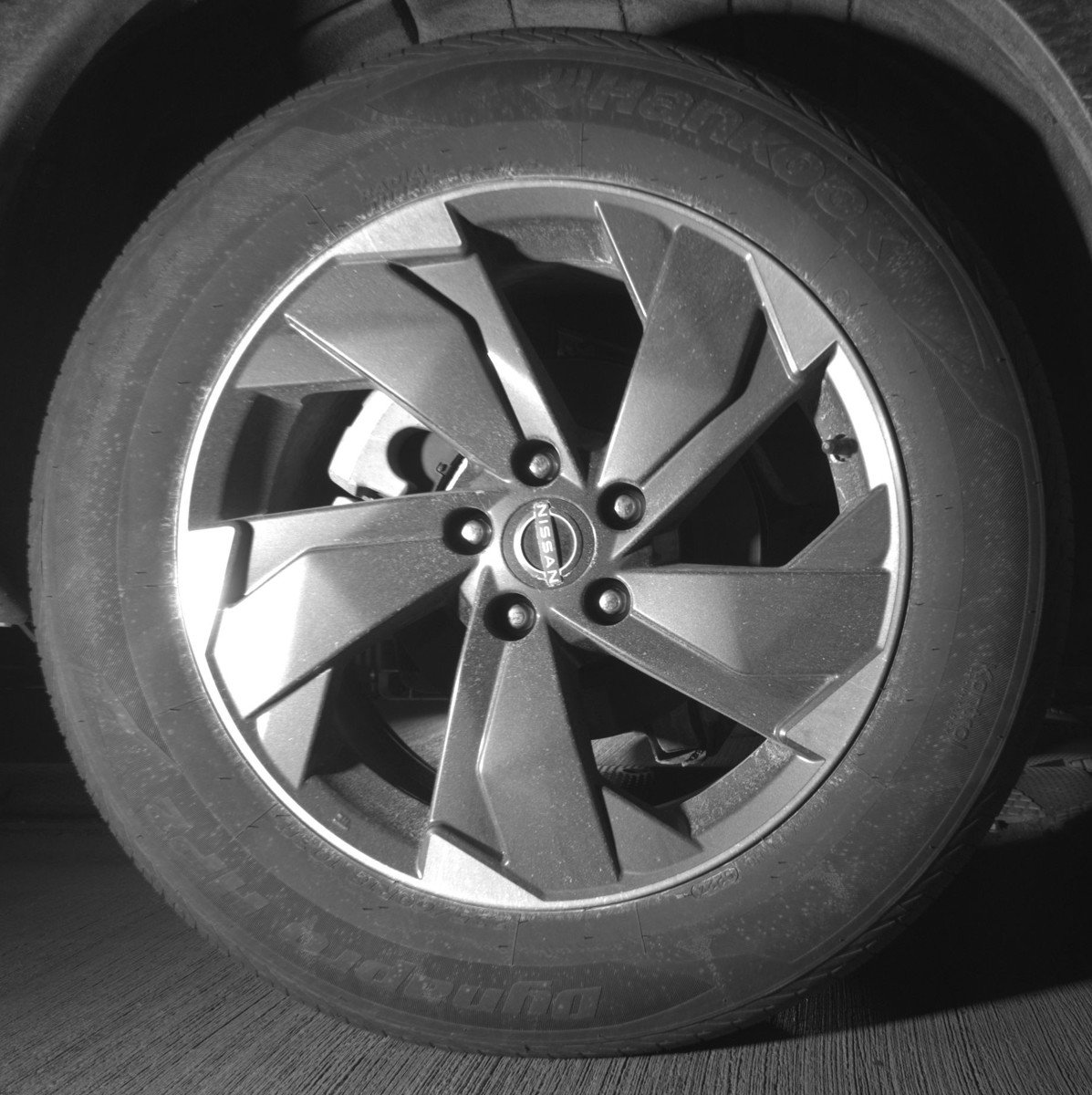 Used 2025 Nissan Rogue SV image 15