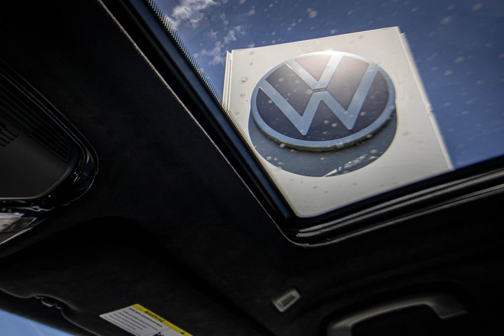 Used 2025 BMW X7 xDrive40i w/ M Sport Package AWD/4WD image 48