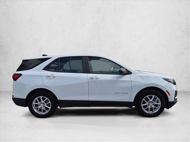 Used 2024 Chevrolet Equinox LS FWD image 4