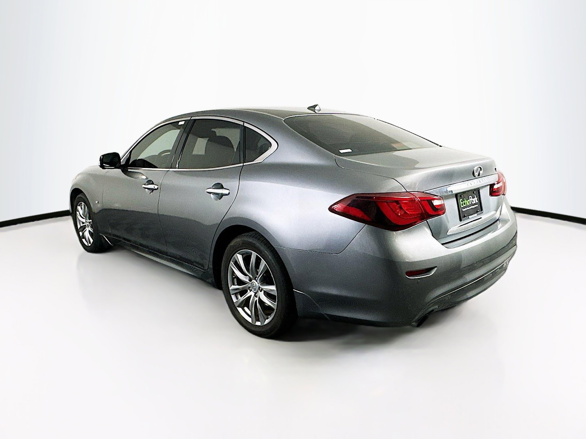 Used 2015 INFINITI Q70 3.7 image 5