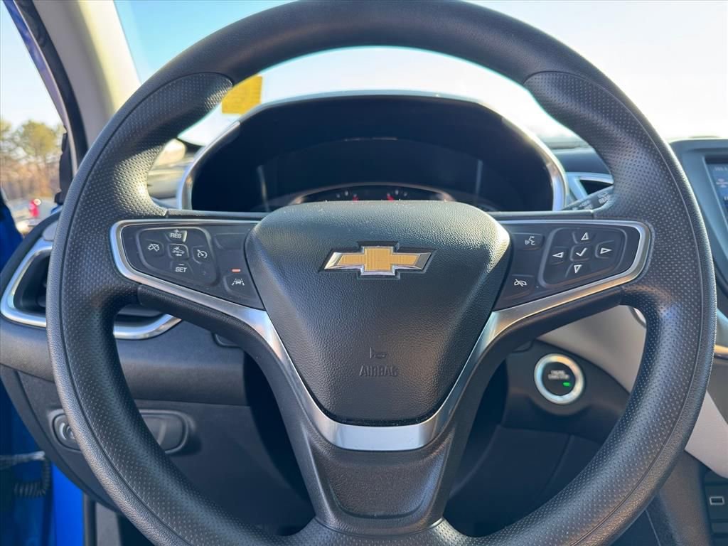 Used 2024 Chevrolet Equinox LS w/ LS Convenience Package image 16