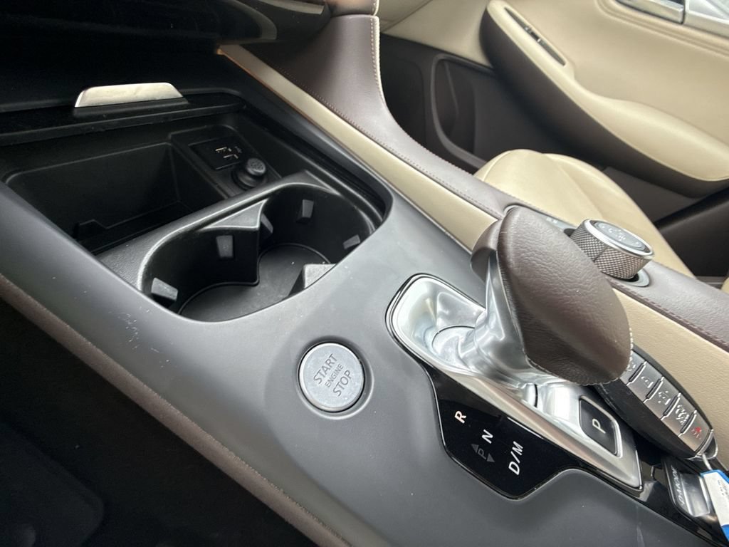 Used 2019 INFINITI QX50 Essential w/ Sensory Package AWD/4WD image 23
