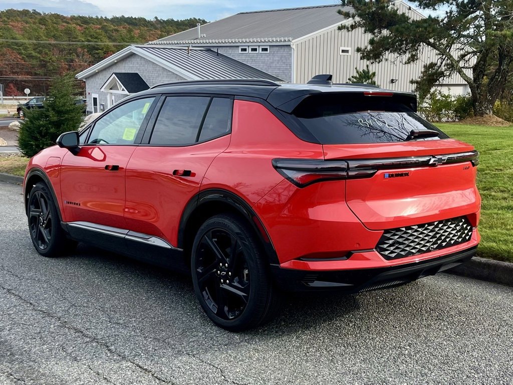 New 2026 Chevrolet Equinox EV RS image 3