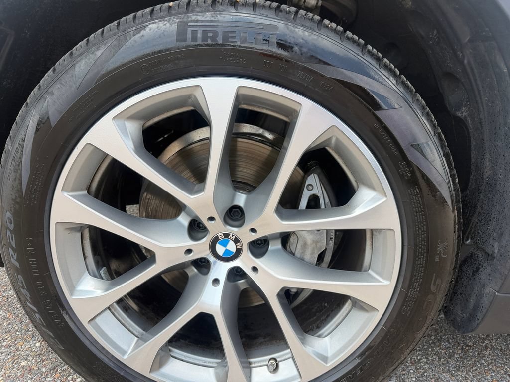 Used 2024 BMW X5 sDrive40i w/ Premium Package RWD image 14