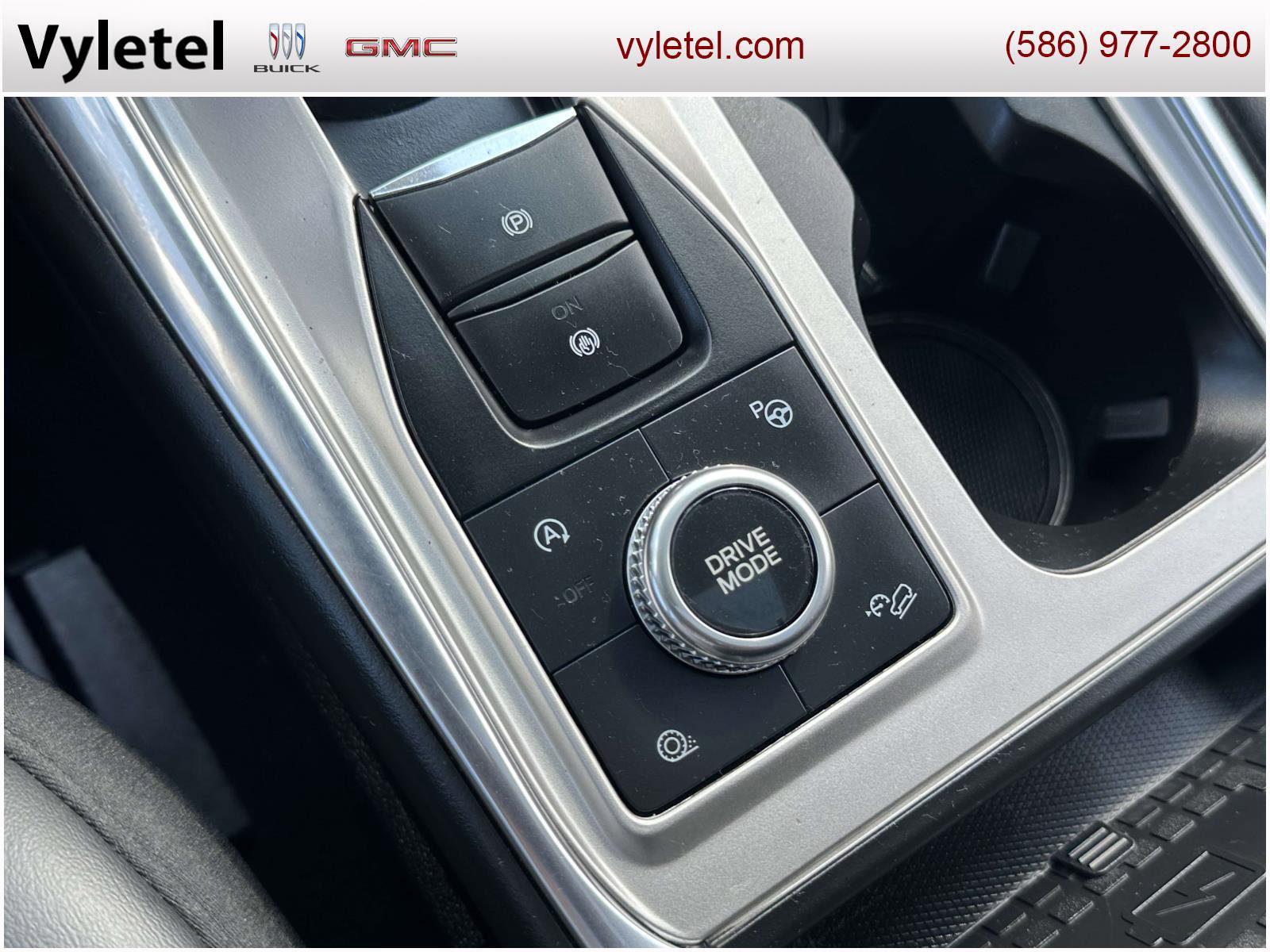 Used 2021 Ford Explorer Platinum w/ Equipment Group 601A image 31