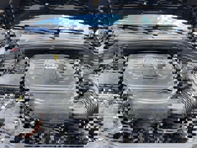 Used 2019 Jeep Grand Cherokee Altitude image 5