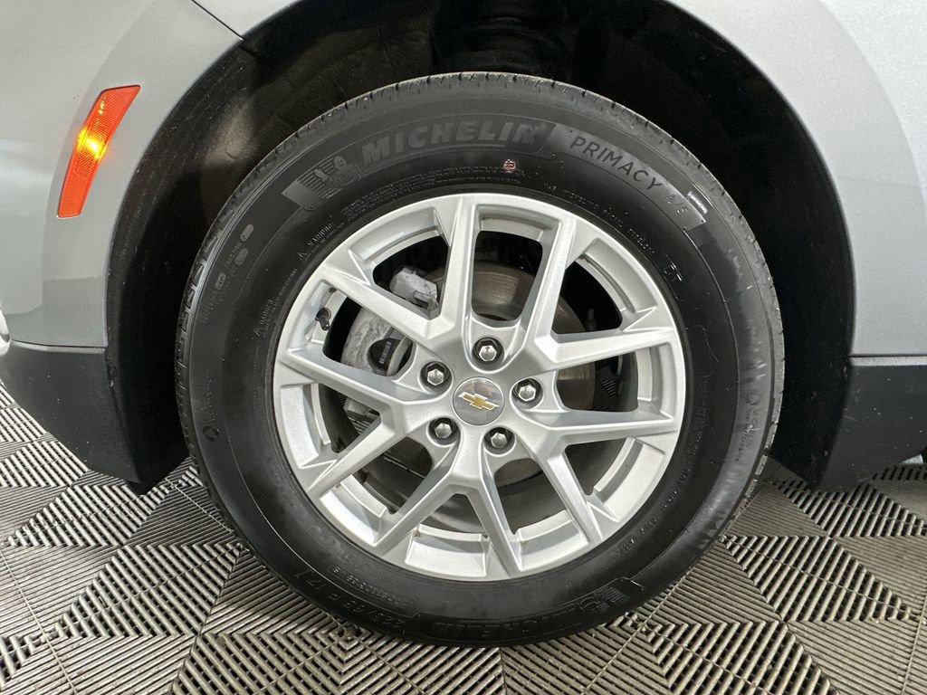 Used 2023 Chevrolet Equinox LS w/ LS Convenience Package image 33