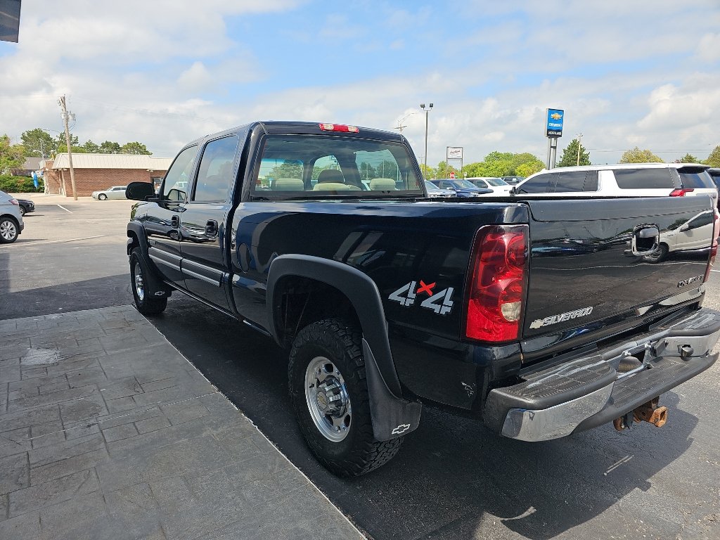 Used 2005 Chevrolet Silverado 2500 LS AWD/4WD image 5