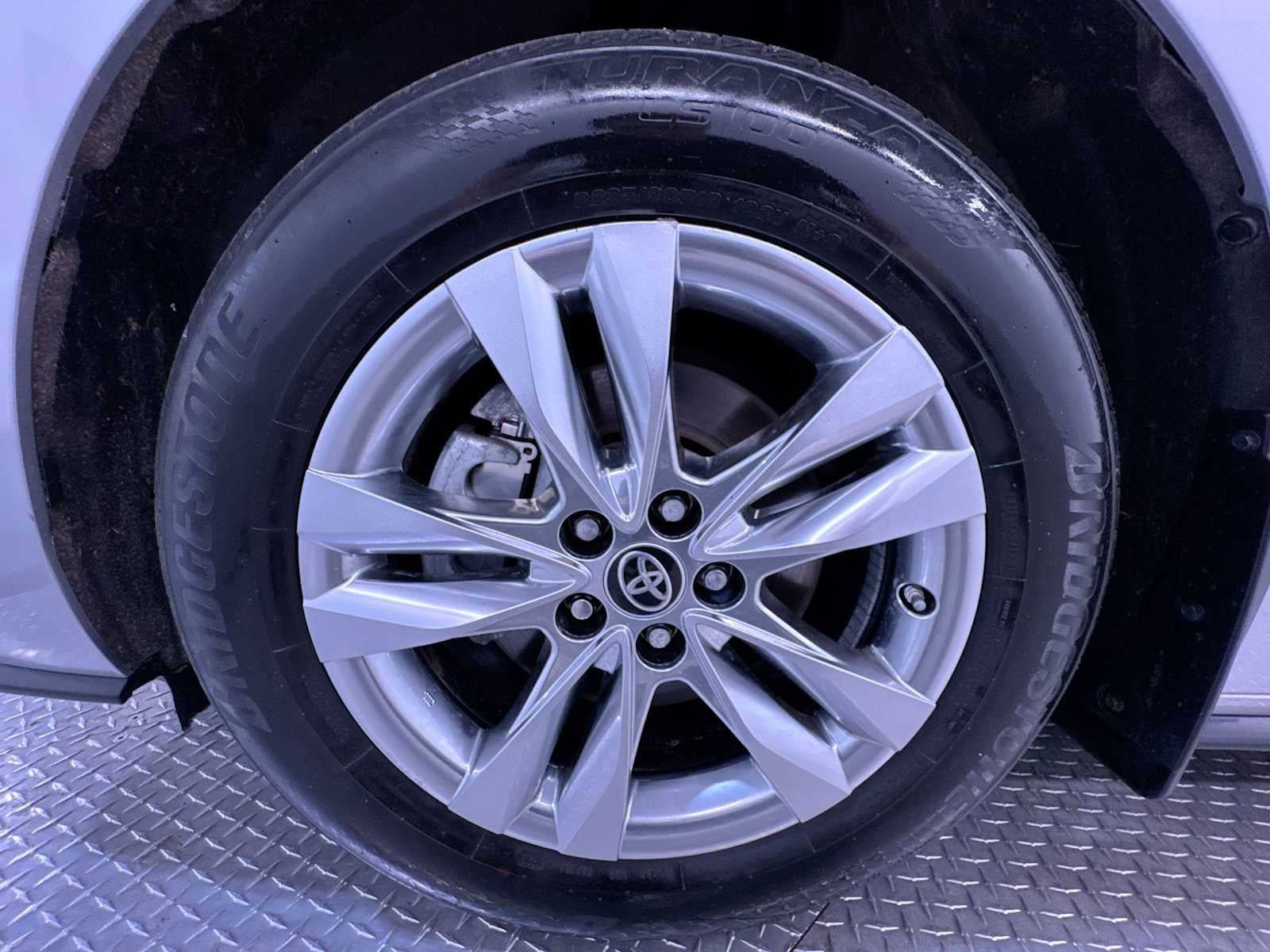 Used 2023 Toyota Sienna Limited AWD/4WD image 10