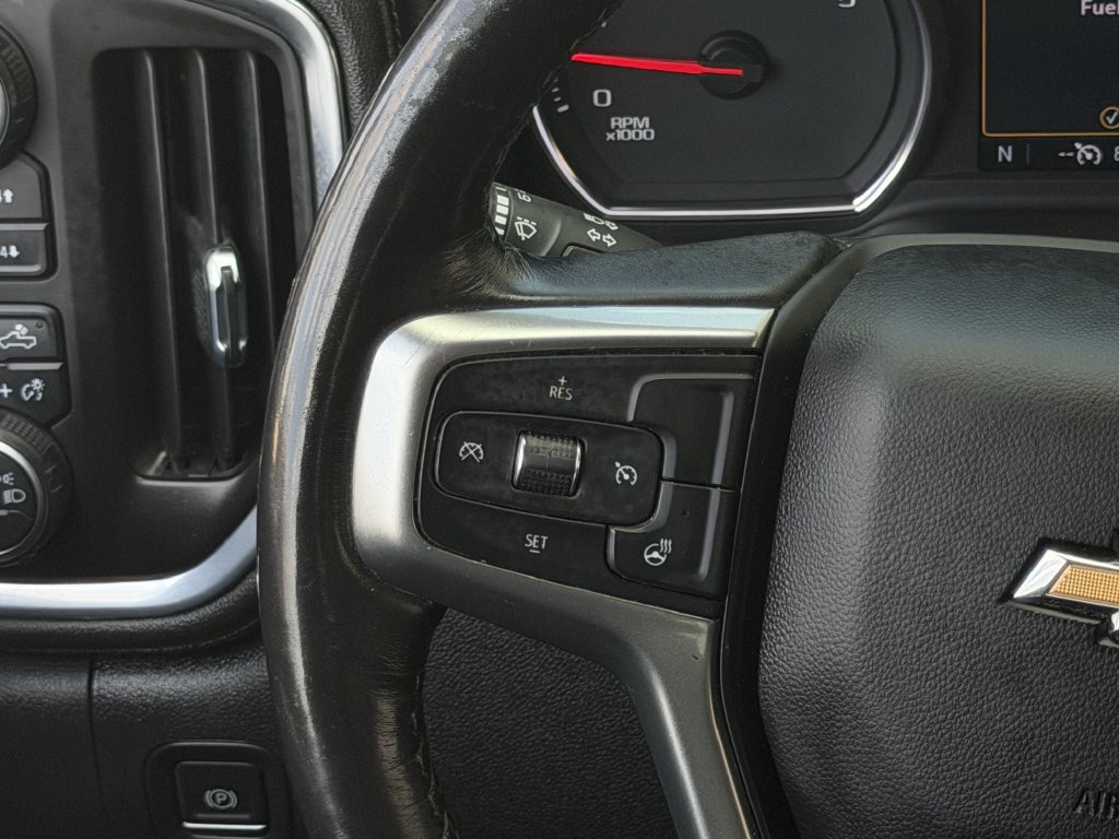 Used 2022 Chevrolet Silverado 2500 LTZ w/ LTZ Convenience Package AWD/4WD image 17