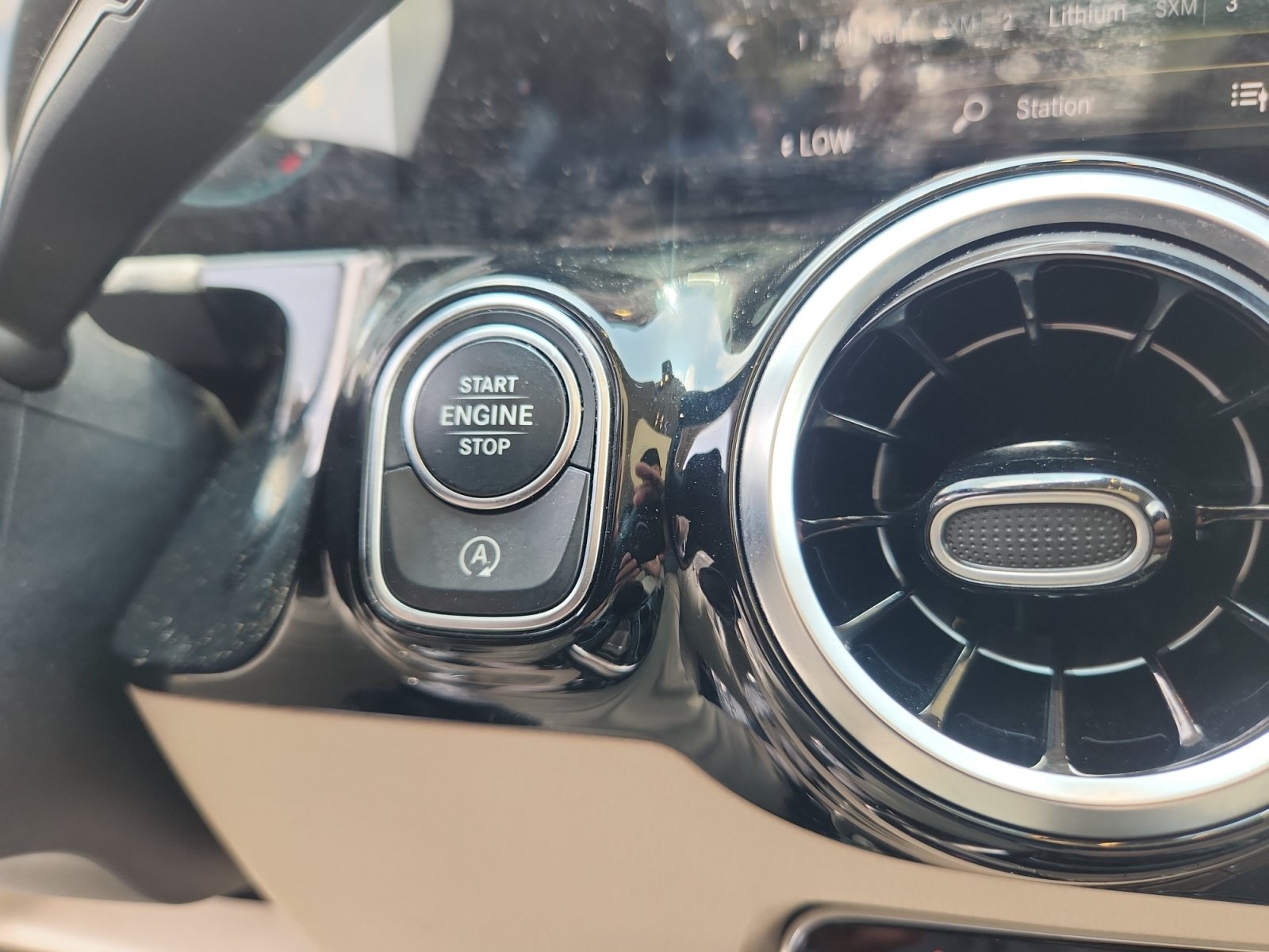 Used 2021 Mercedes-Benz GLA 250 4MATIC image 30