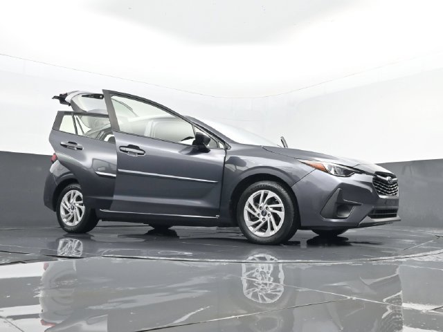 Used 2024 Subaru Impreza 2.0i AWD/4WD image 32