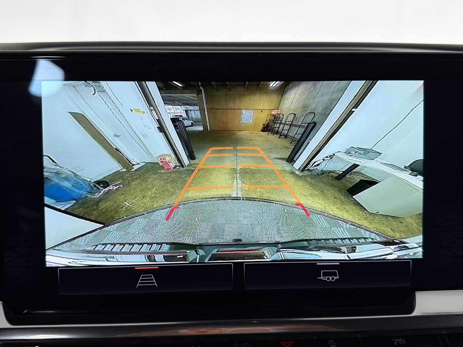 Used 2025 GMC Sierra 1500 SLT image 29