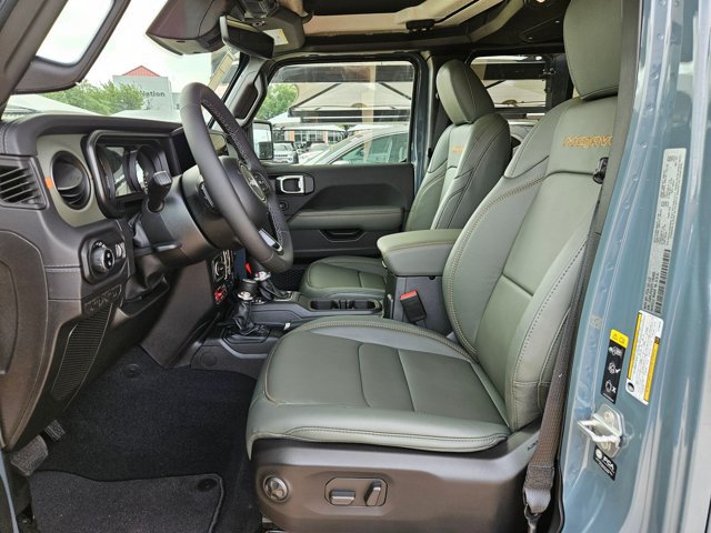 New 2026 Jeep Gladiator Mojave AWD/4WD image 3