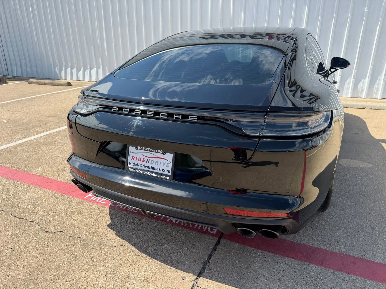 Used 2023 Porsche Panamera 4 Platinum Edition AWD/4WD image 6